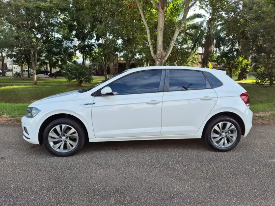 VOLKSWAGEN POLO 1.0 200 TSI HIGHLINE AUTOMÁTICO