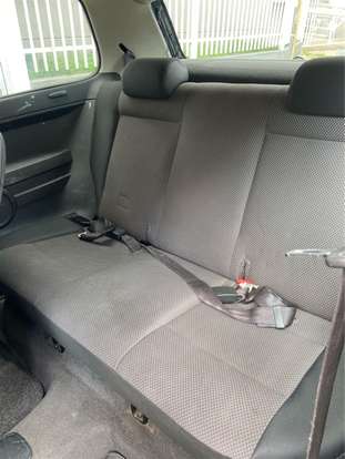 VOLKSWAGEN-FOX-2006