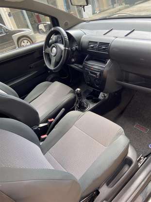 VOLKSWAGEN-FOX-2006