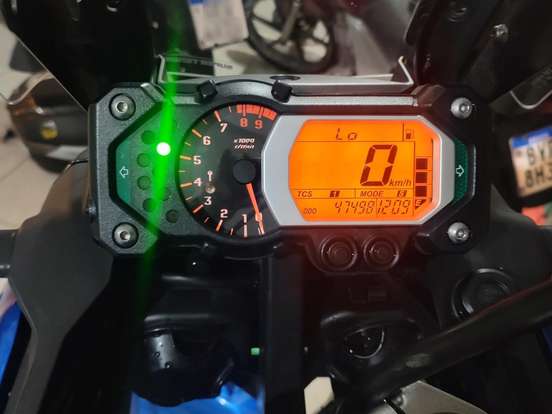 YAMAHA-XT1200Z SUPER TÉNÉRÉ YAMAHA-XT1200Z SUPER TÉNÉRÉ-2011