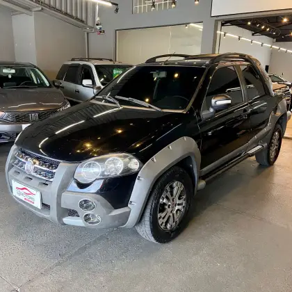 FIAT STRADA 1.8 MPI ADVENTURE CE 16V FLEX 2P MANUAL FIAT STRADA 1.8 MPI ADVENTURE CE 16V FLEX 2P MANUAL