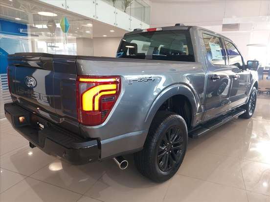FORD-F-150-2025