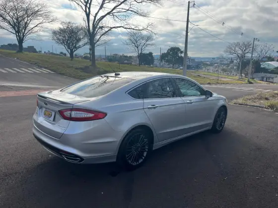 FORD FUSION 2.0 TITANIUM 16V HÍBRIDO 4P AUTOMÁTICO