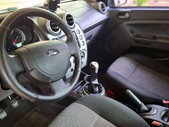 FORD-FIESTA-1.6 ROCAM SE PLUS 8V FLEX 4P MANUAL FORD-FIESTA-2013