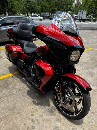 HARLEY-DAVIDSON-STREET GLIDE ULTRA-2025