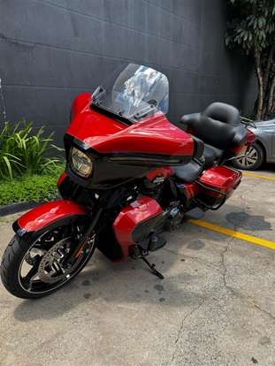 HARLEY-DAVIDSON-STREET GLIDE ULTRA-2025