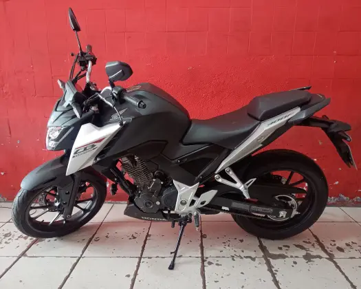 HONDA CB 300F TWISTER CBS 