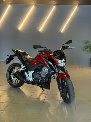 HONDA CB 300F TWISTER CBS HONDA CB 300F TWISTER CBS
