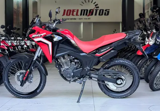 HONDA XRE 300 SAHARA RALLY 