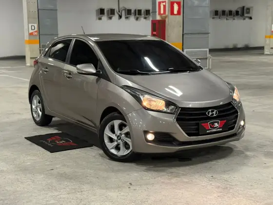 HYUNDAI HB20 1.6 COMFORT PLUS 16V FLEX 4P AUTOMÁTICO