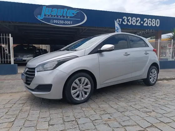 HYUNDAI HB20 1.6 COMFORT STYLE 16V FLEX 4P MANUAL