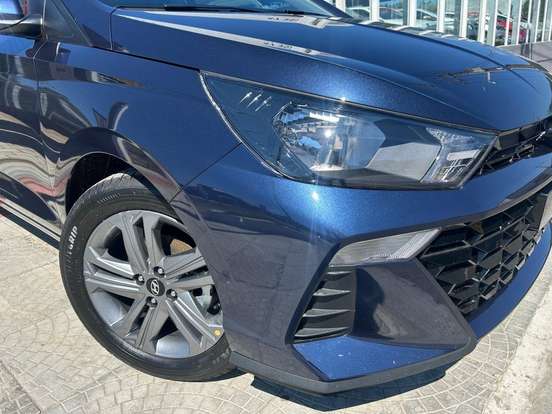 HYUNDAI-HB20-2025
