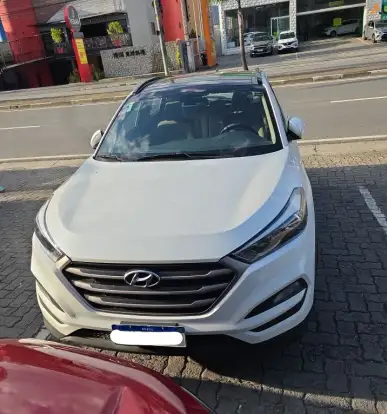 HYUNDAI-TUCSON-2020