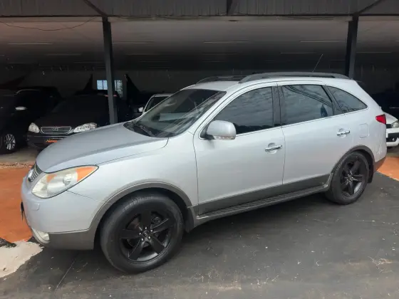 HYUNDAI VERACRUZ 3.8 GLS 4WD 4X4 V6 24V GASOLINA 4P AUTOMÁTICO