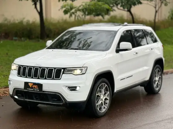 JEEP GRAND CHEROKEE 3.0 LIMITED 4X4 V6 24V TURBO DIESEL 4P AUTOMÁTICO