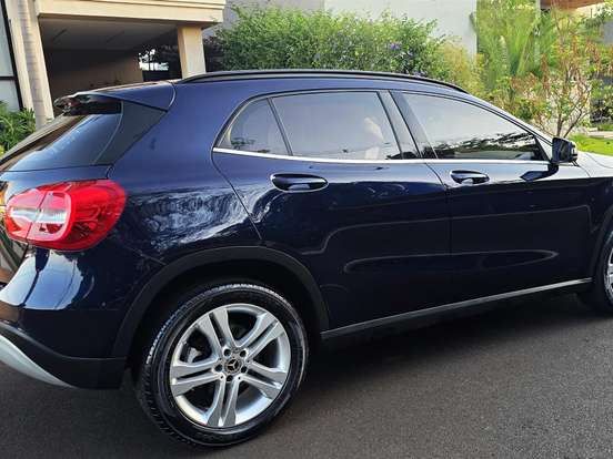 MERCEDES-BENZ-GLA 200-1.6 CGI FLEX STYLE 7G-DCT MERCEDES-BENZ-GLA 200-2018