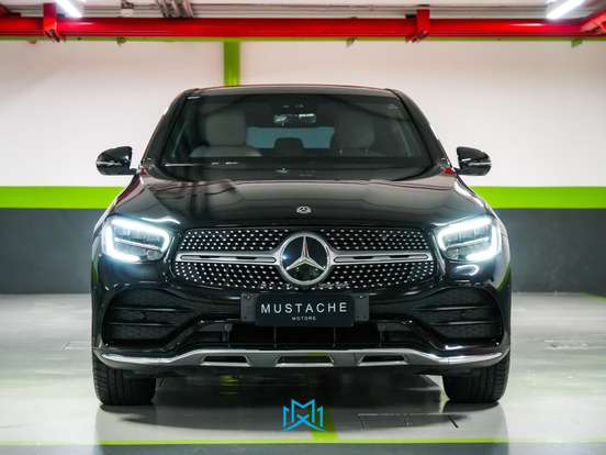 MERCEDES-BENZ-GLC 300-2020