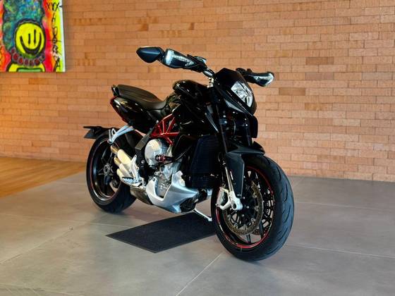 MV AGUSTA RIVALE 800 