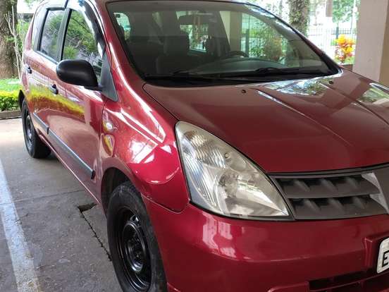 NISSAN-LIVINA-1.6 SL 16V FLEX 4P MANUAL NISSAN-LIVINA-2011