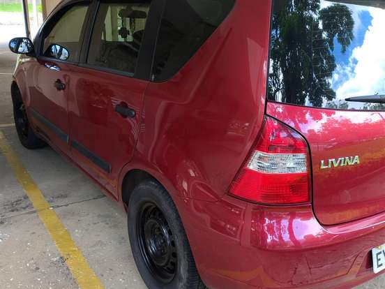 NISSAN-LIVINA-1.6 SL 16V FLEX 4P MANUAL NISSAN-LIVINA-2011