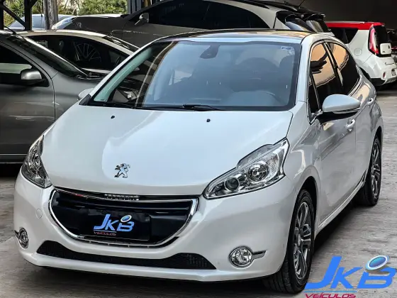 PEUGEOT 208 1.6 GRIFFE 16V FLEX 4P AUTOMÁTICO