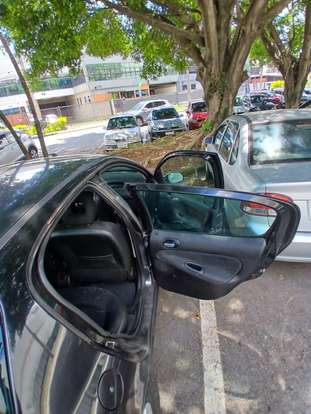 PEUGEOT-206-2005