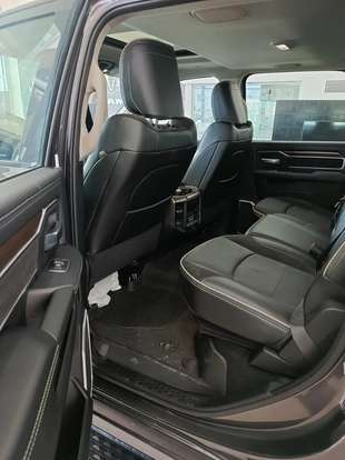 RAM-2500-6.7 I6 TURBO DIESEL LARAMIE CD 4X4 AUTOMÁTICO RAM-2500-2025