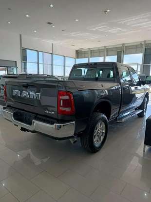 RAM-2500-6.7 I6 TURBO DIESEL LARAMIE CD 4X4 AUTOMÁTICO RAM-2500-2025