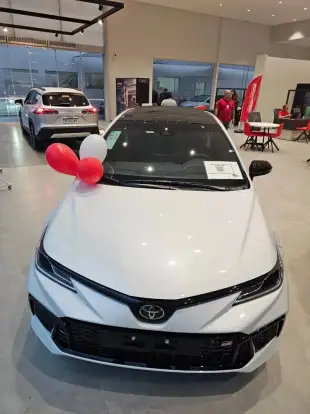 TOYOTA-COROLLA-2026