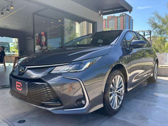 TOYOTA-COROLLA-2025