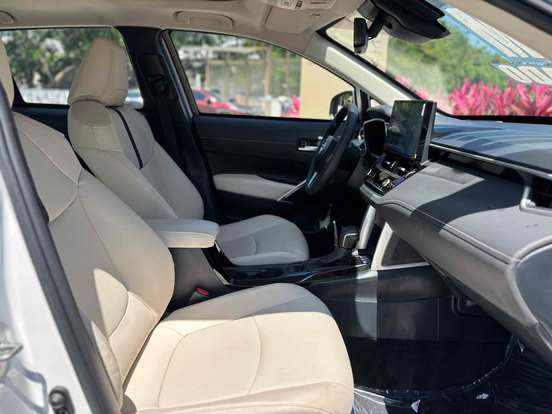 TOYOTA-COROLLA CROSS-2025