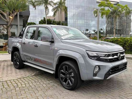 VOLKSWAGEN-AMAROK-3.0 V6 TDI DIESEL BARRETOS 70 ANOS CD 4MOTION AUTOMÁTICO VOLKSWAGEN-AMAROK-2025