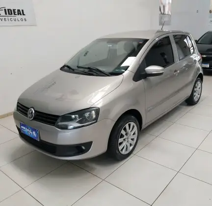 VOLKSWAGEN FOX 1.6 MI 8V FLEX 4P MANUAL