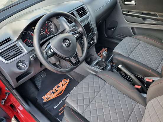 VOLKSWAGEN-FOX-1.6 MSI TOTAL FLEX XTREME 4P MANUAL VOLKSWAGEN-FOX-2019
