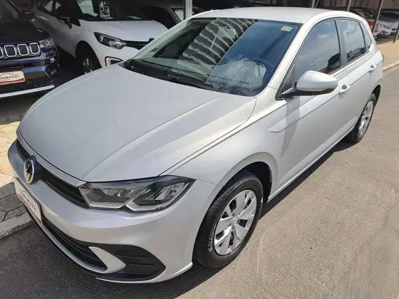 VOLKSWAGEN POLO 1.0 MPI TOTAL FLEX MANUAL VOLKSWAGEN POLO 1.0 MPI TOTAL FLEX MANUAL