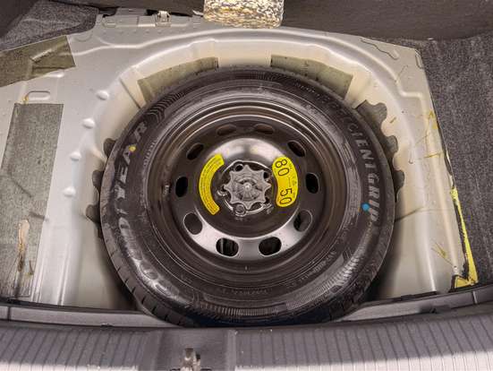 VOLKSWAGEN-POLO-2024