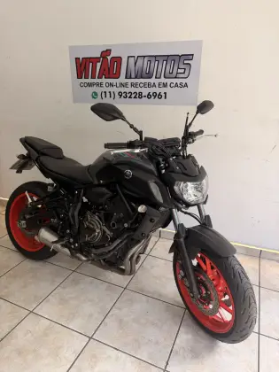 YAMAHA MT-07 ABS 