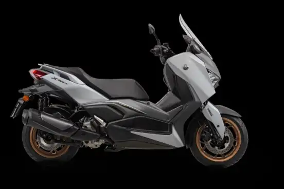 YAMAHA-XMAX 300 CONNECTED ABS-2025