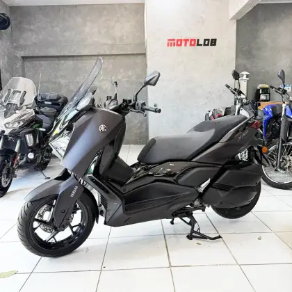 YAMAHA XMAX 300 CONNECTED ABS 