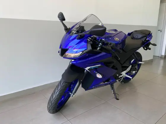YAMAHA YZF R15 