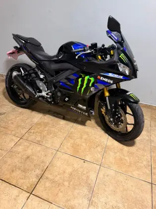 YAMAHA YZF R3 MONSTER ABS 