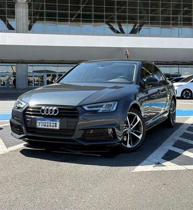 AUDI-A4-2017