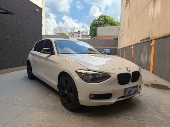 BMW 116i 1.6 16V TURBO GASOLINA 4P AUTOMÁTICO