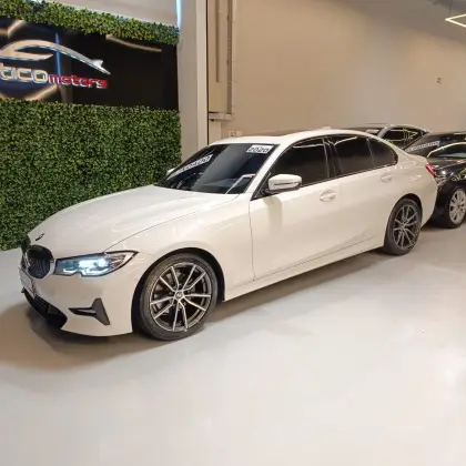BMW 320i 2.0 16V TURBO GASOLINA SPORT GP AUTOMÁTICO
