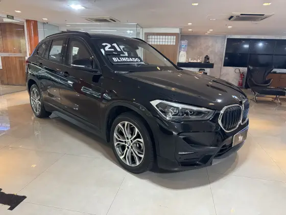 BMW X1 2.0 16V TURBO ACTIVEFLEX SDRIVE20I 4P AUTOMÁTICO
