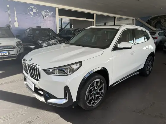 BMW X1 2.0 16V TURBO GASOLINA SDRIVE20I X-LINE STEPTRONIC