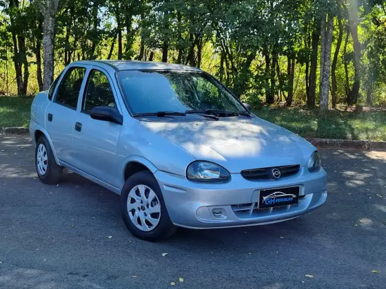 CHEVROLET CORSA 1.0 MPFI CLASSIC SEDAN LIFE 8V FLEX 4P MANUAL