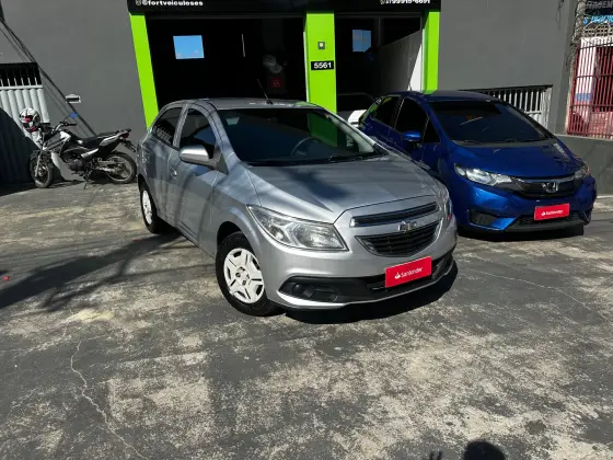 CHEVROLET ONIX 1.4 MPFI LTZ 8V FLEX 4P MANUAL CHEVROLET ONIX 1.4 MPFI LTZ 8V FLEX 4P MANUAL