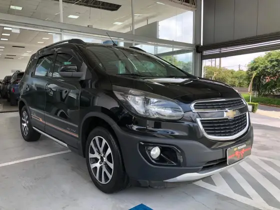 CHEVROLET SPIN 1.8 ACTIV 8V FLEX 4P AUTOMÁTICO CHEVROLET SPIN 1.8 ACTIV 8V FLEX 4P AUTOMÁTICO