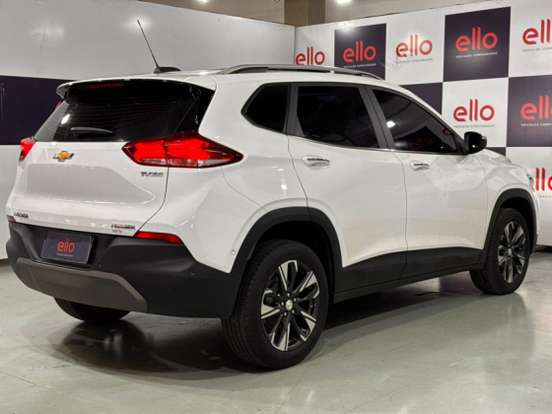 CHEVROLET-TRACKER-2023
